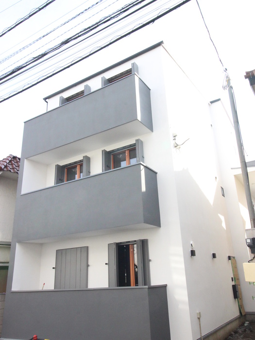 カロラインハウス三軒茶屋 世田谷区 仲介手数料無料のゼロヘヤ