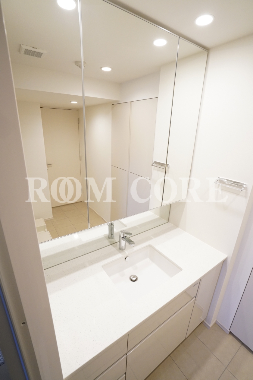 キャビネット Steel Prefab Office Containers at ₹ 318000/piece in Guntur