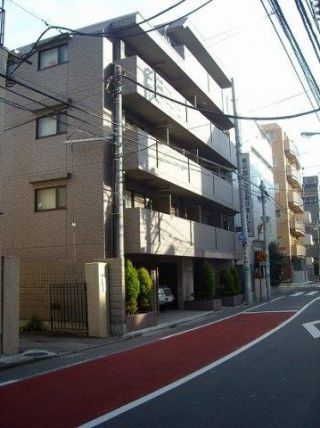ルーブル神楽坂参番館