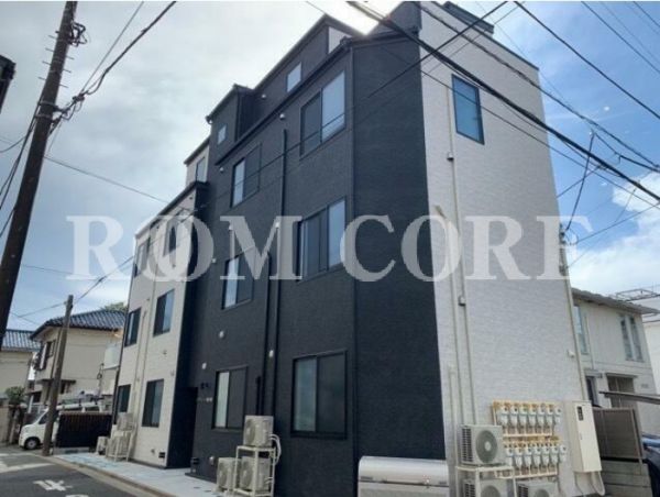 メゾンハイウェイ春日町