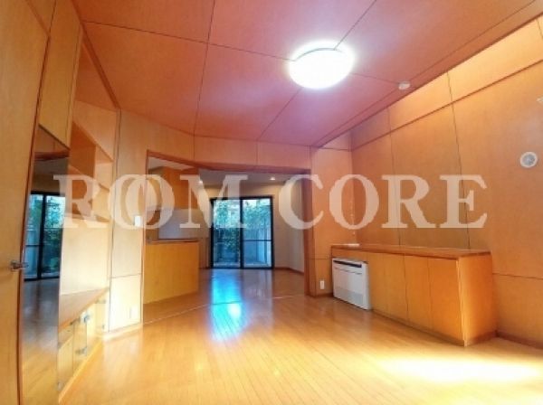 世田谷区若林1丁目39番戸建