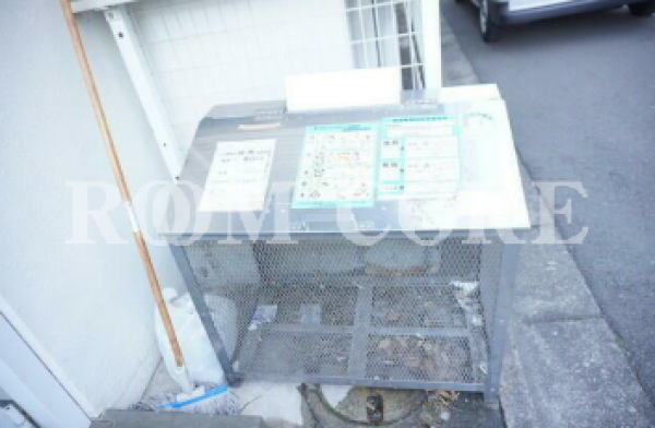 フラットM